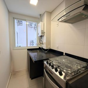 Apartamento com 72m², 2 dormitórios, 1 suíte, 1 vaga no Mônaco em Torres para Comprar