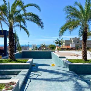 Apartamento com 207m², 4 dormitórios, 4 suítes, 2 vagas no Domus em Torres para Comprar