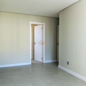 Apartamento com 109m², 2 dormitórios, 2 suítes, 1 vaga no Ibiza em Torres para Comprar