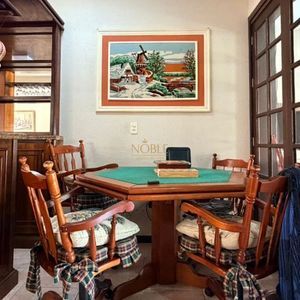 Casa com 193m², 3 dormitórios, 1 suíte, 3 vagas no bairro Praia Grande em Torres para Comprar