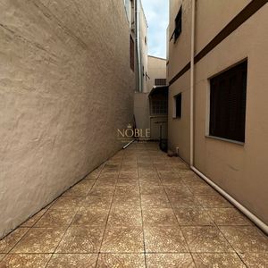 Apartamento com 94m², 3 dormitórios, 1 suíte, 2 vagas no Edifício Saron em Torres para Comprar