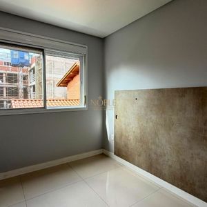 Apartamento com 110m², 3 dormitórios, 1 suíte, 2 vagas no Praia Bávaro em Torres para Comprar