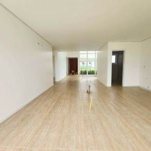 Casa, 3 dormitórios, 3 suítes, 2 vagas no Reserva das Águas em Torres para Comprar