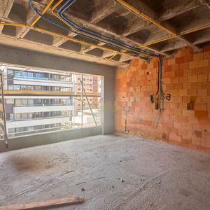 Apartamento com 128m², 3 dormitórios, 3 suítes, 1 vaga no Montserrat em Torres para Comprar