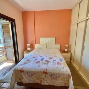 Apartamento com 200m², 4 dormitórios, 4 suítes, 1 vaga no Piazza del Mare em Torres para Comprar