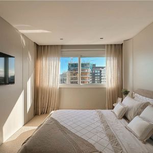 Apartamento com 240m², 4 dormitórios, 4 suítes, 3 vagas no Blue Diamond em Torres para Comprar