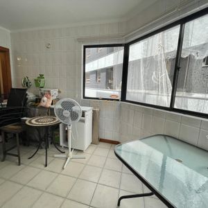 Apartamento com 103m², 2 dormitórios, 2 suítes, 2 vagas no Costa Azul em Torres para Comprar
