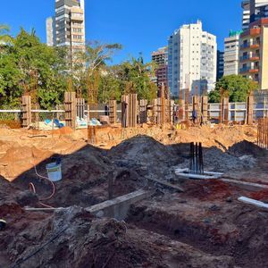 Apartamento com 66m², 2 dormitórios, 1 suíte, 1 vaga no Horizon em Torres para Comprar