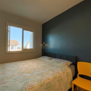 Sobrado com 54m², 2 dormitórios, 1 vaga no Residencial Bela Vista em Torres para Comprar