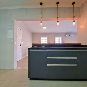 Apartamento com 104m², 3 dormitórios, 1 suíte, 1 vaga no Caribe em Torres para Comprar