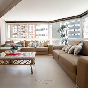 Apartamento com 263m², 4 dormitórios, 4 suítes, 4 vagas no Neptuno em Torres para Comprar