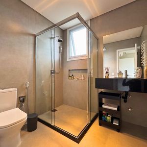 Casa de Condomínio com 435m², 4 dormitórios, 4 suítes, 4 vagas no Ocean Side em Torres para Comprar