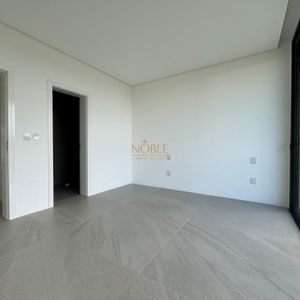 Casa de Condomínio, 5 dormitórios, 5 suítes, 2 vagas no Ocean Side em Torres para Comprar