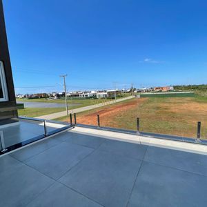 Casa de Condomínio com 312m², 4 dormitórios, 4 suítes, 4 vagas no Reserva das Águas em Torres para Comprar