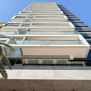 Apartamento com 78m², 2 dormitórios, 1 suíte, 1 vaga no Vista Mare em Torres para Comprar