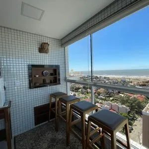 Cobertura com 262m², 3 dormitórios, 2 suítes, 2 vagas no Pérola da Praia em Torres para Comprar
