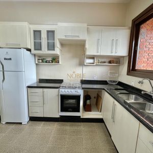 Cobertura com 380m², 4 dormitórios, 3 suítes, 2 vagas no Porto do Sol em Torres para Comprar