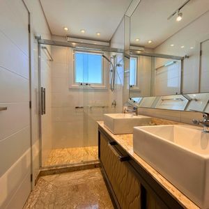 Cobertura com 592m², 4 dormitórios, 4 suítes, 4 vagas no Infinity Ocean em Torres para Comprar