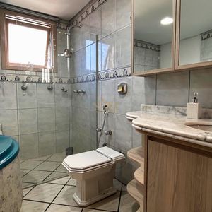 Apartamento com 150m², 3 dormitórios, 1 suíte, 1 vaga no Torre de La Cité em Torres para Comprar