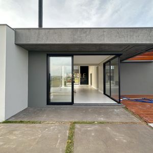 Casa de Condomínio com 228m², 3 dormitórios, 3 suítes, 2 vagas no Reserva das Águas em Torres para Comprar
