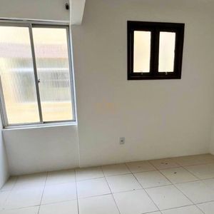 Cobertura com 190m², 3 dormitórios no Dom Alessandro em Torres para Comprar