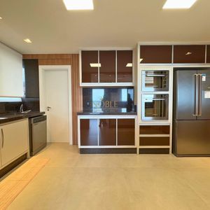 Apartamento com 296m², 4 dormitórios, 4 suítes, 3 vagas no Infinity Ocean em Torres para Comprar