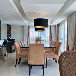 Cobertura com 471m², 4 dormitórios, 4 suítes, 6 vagas no Punta del Mare em Torres para Comprar