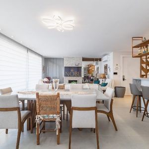 Apartamento com 220m², 4 dormitórios, 4 suítes, 3 vagas no Vitra em Torres para Comprar