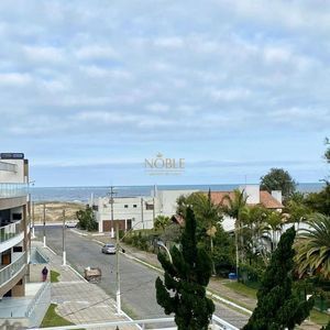 Apartamento com 131m², 3 dormitórios, 3 suítes, 2 vagas no Cortemaggiore em Torres para Comprar