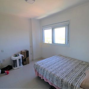 Apartamento com 73m², 2 dormitórios, 2 suítes, 2 vagas no Perito Moreno em Torres para Comprar