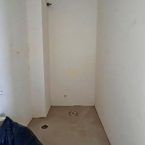 Duplex com 84m², 2 dormitórios, 2 suítes, 1 vaga no Punta Del Sole em Torres para Comprar