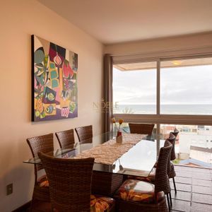 Apartamento com 150m², 3 dormitórios, 1 suíte, 2 vagas no Pousada do Sol em Torres para Comprar