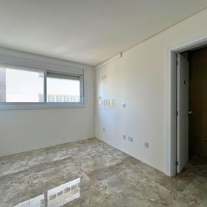 Apartamento com 119m², 3 dormitórios, 3 suítes, 2 vagas no La Vistara em Torres para Comprar