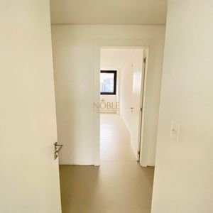 Apartamento com 140m², 3 dormitórios, 3 suítes, 2 vagas no Voga em Torres para Comprar
