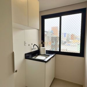 Apartamento, 2 dormitórios, 1 suíte, 1 vaga no Towers Trade Center em Torres para Comprar