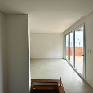Duplex com 228m², 3 dormitórios, 3 suítes, 1 vaga no Giardino em Torres para Comprar