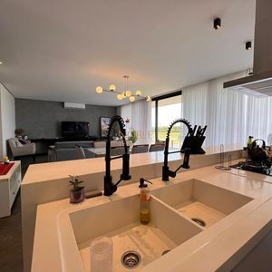 Casa de Condomínio com 335m², 3 dormitórios, 3 suítes, 2 vagas no Reserva das Águas em Torres para Comprar