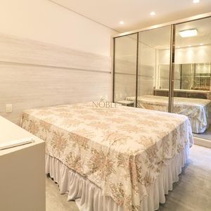 Apartamento com 128m², 3 dormitórios, 1 suíte, 2 vagas no Casa Carmel em Torres para Comprar