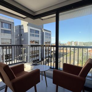 Apartamento com 51m², 2 dormitórios, 1 vaga no Majestic Residencial em Torres para Comprar