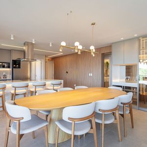 Apartamento com 150m², 3 dormitórios, 1 suíte, 2 vagas no Morada do Parque em Torres para Comprar