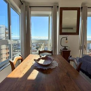 Apartamento com 68m², 2 dormitórios, 1 suíte, 1 vaga no Monet em Torres para Comprar