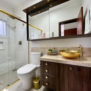 Casa com 670m², 5 dormitórios, 3 suítes, 3 vagas no bairro Bellatorres em Passo de Torres para Comprar