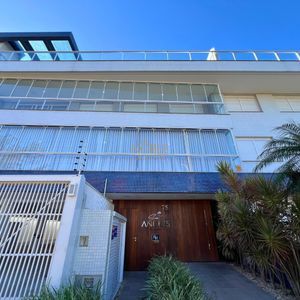 Cobertura com 202m², 3 dormitórios, 1 suíte, 2 vagas no San Andrés em Torres para Comprar