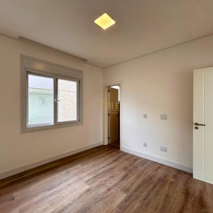 Casa de Condomínio com 306m², 4 dormitórios, 4 suítes, 4 vagas no Reserva das Águas em Torres para Comprar