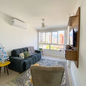 Apartamento com 70m², 2 dormitórios, 1 suíte, 1 vaga no Monet em Torres para Comprar