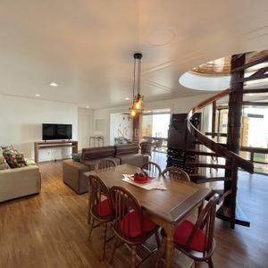 Cobertura com 380m², 4 dormitórios, 3 suítes, 2 vagas no Porto do Sol em Torres para Comprar