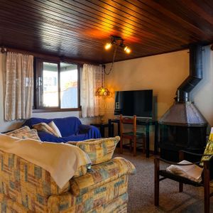 Casa com 338m², 4 dormitórios, 2 suítes, 3 vagas no bairro Centro em Passo de Torres para Comprar