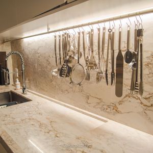 Casa de Condomínio com 200m², 4 dormitórios, 4 suítes, 2 vagas no Ocean Side em Torres para Comprar