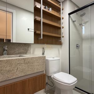 Apartamento com 92m², 2 dormitórios, 1 suíte, 2 vagas no Più Belle Residencial em Torres para Comprar