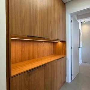 Apartamento com 92m², 2 dormitórios, 2 suítes, 2 vagas no Rosa dos Ventos em Torres para Comprar